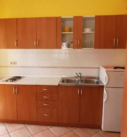Apartment Palada *